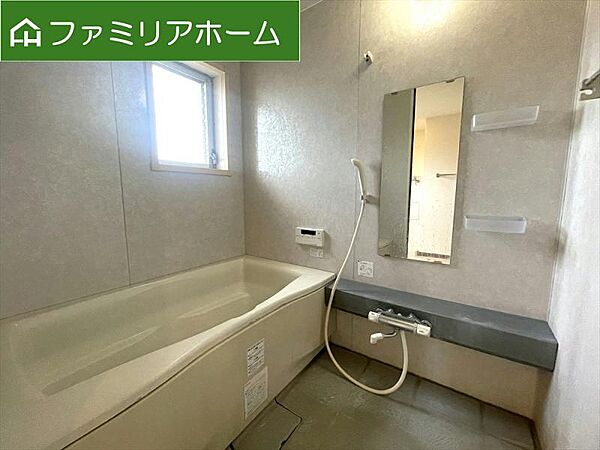 現地写真（2026年8月）浴室に窓あり♪
