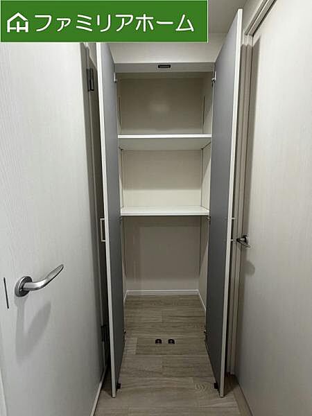 廊下収納
