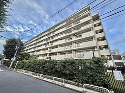 東京都港区南青山6丁目