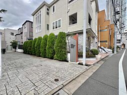 東京都港区赤坂7丁目