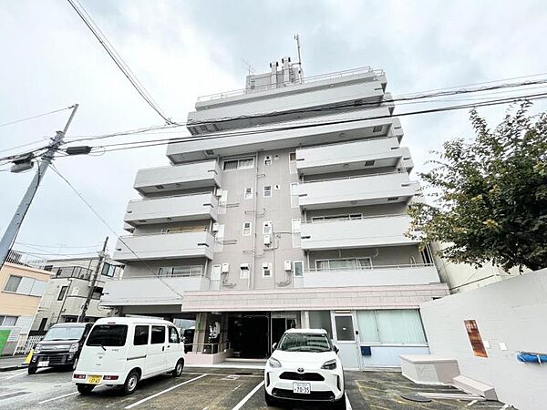 【外観】管理の行き届いた綺麗な外観です。