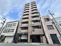 東京都港区南青山6丁目