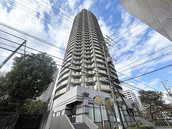 【外観】街に溶...