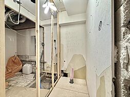 東京都世田谷区三軒茶屋1丁目