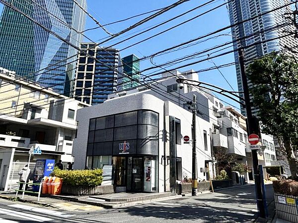 【外観】　帰宅時には、どこかほっとする。そんな素敵なマンション