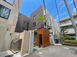 東京都港区南麻布2丁目