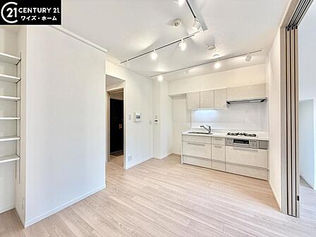 【LDK:9.1帖】 爽やかな陽光とゆったりとした時間のもと、ゆとりある生活を送る。