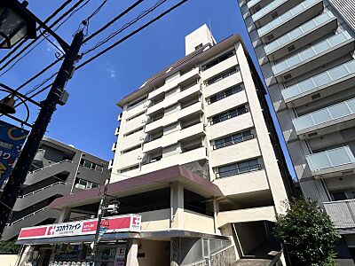 外観:【外観】周囲の街並みに調和した外観です。 外観:【外観】周囲の街並みに調和した外観です。