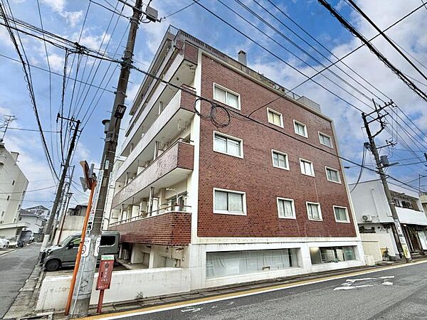 【外観】　毎日の暮らしに寄り添う、優しい雰囲気の外観が魅力です。