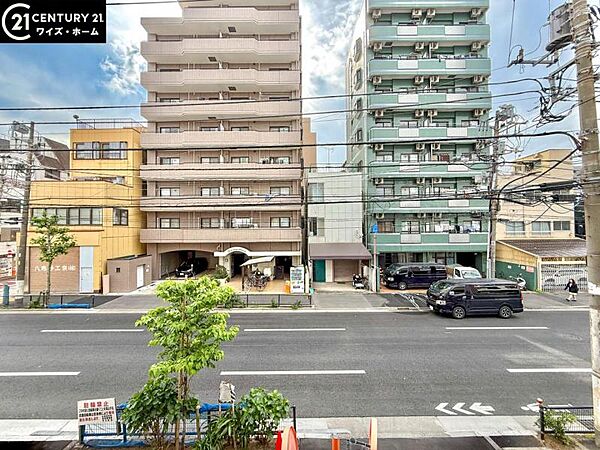【眺望】　同じ風景が毎日365日、まったく違う顔を見せてくれる。爽快な風も毎日やさしく頬をなでてくれます。