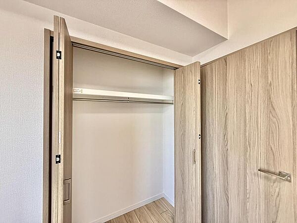 【収納】天井高を活かした収納でスペースを有効活用できます。