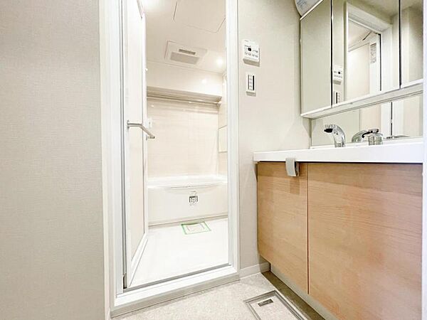 【洗面台】暮らしに寄り添う使いやすい空間