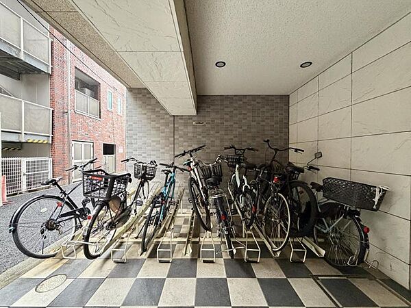 【駐輪場】整理された駐輪場有。空き状況はお問い合わせください。