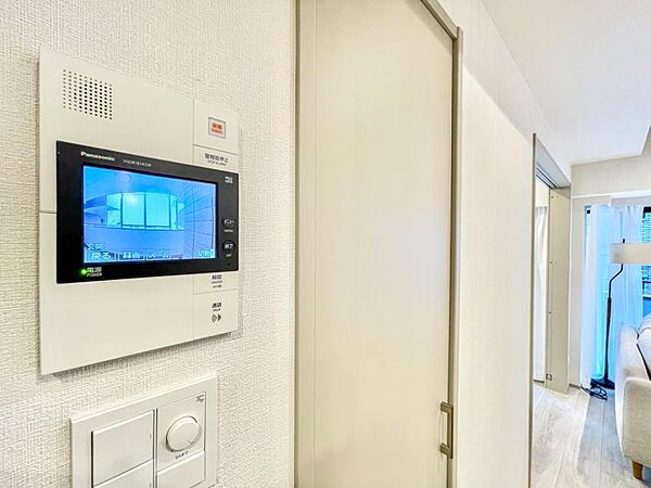 【設備】　防犯面でも安心感のあるTVインターホン
