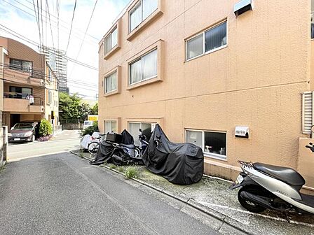 【エントランス】管理体制も良好です