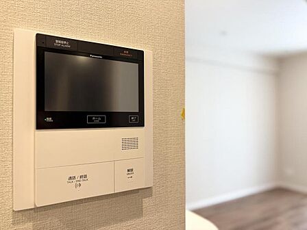 【TVインターホン】家族の安全を守るTV付インターホン。