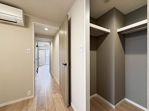 【収納】各部屋に収納が充実しており、整理整頓がしやすい設計です。