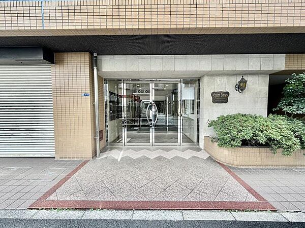 エントランスを拡大表示