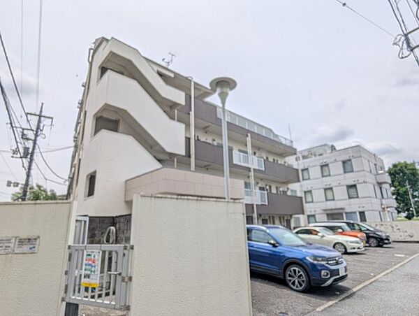 【外観】　毎日の暮らしに寄り添う、優しい雰囲気の外観が魅力です。