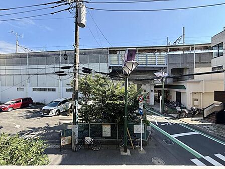 【眺望】　解放感あふれる都心の眺望と、閑静な住宅街の静けさが調和する贅沢な景色。