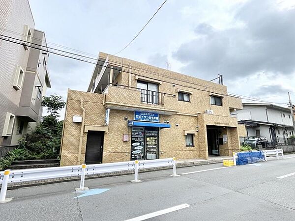 【外観】端正なデザインが品格を感じさせます。