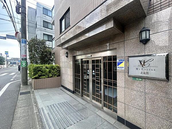 エントランスを拡大表示