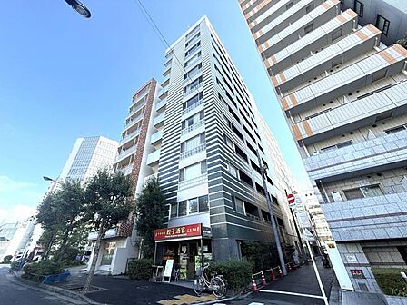 【外観】飽きのこないシンプルモダンな外観です。