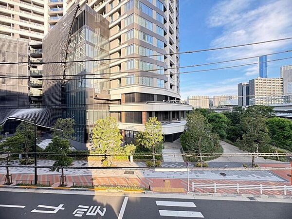 バルコニーを拡大表示