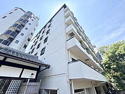 東京都港区南麻布4丁目