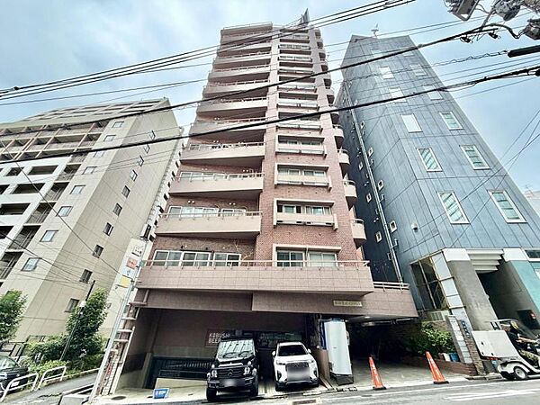 【外観】飽きのこないシンプルモダンな外観です。