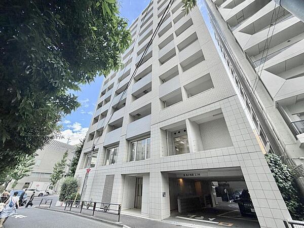 【外観】帰ってくるたびに嬉しくなる。住む人の誇りを形にしたような建物。