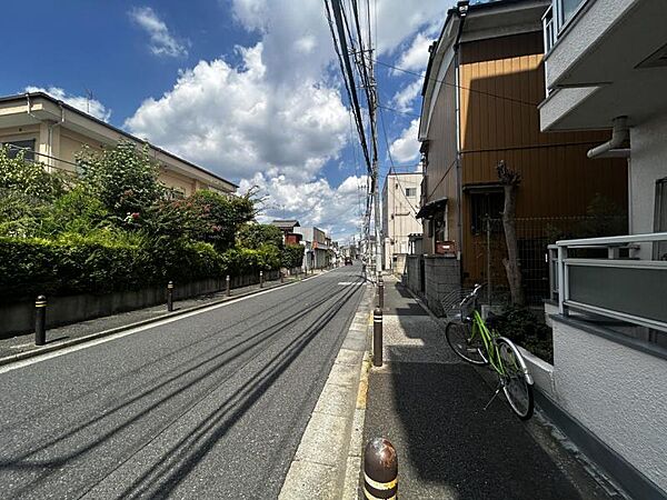 【エントランス】管理状態の良さが感じられる空間です。