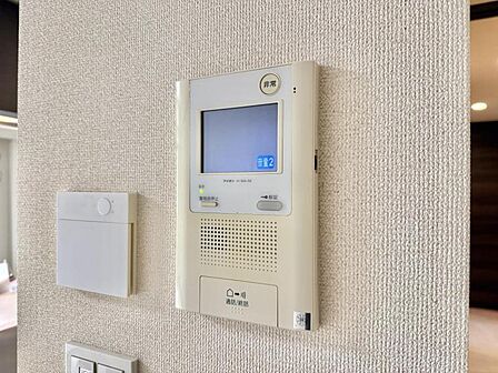 【TVインターホン】防犯面でも安心できるTV付インターホン。