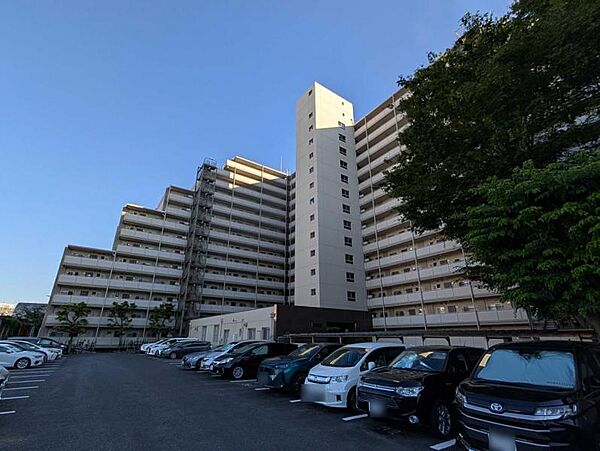 【外観】飽きのこないシンプルな外観です。