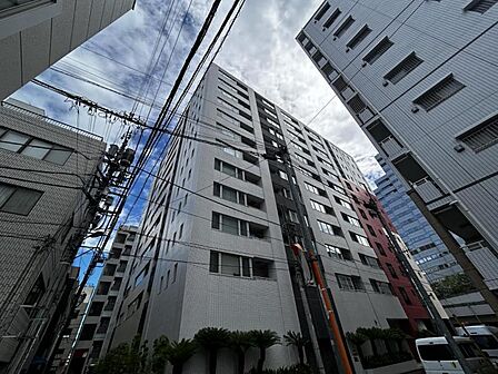 【外観】落ち着きと風格を兼ね備えた佇まい。