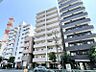 外観：【外観】空へと伸びるシャープなライン。