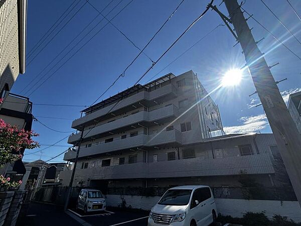 【外観】管理の行き届いた綺麗な外観です。