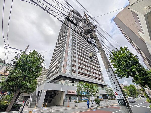 【外観】バランスの取れた設計が安定感を感じさせます。