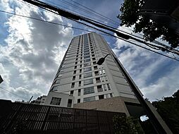 東京都港区三田2丁目