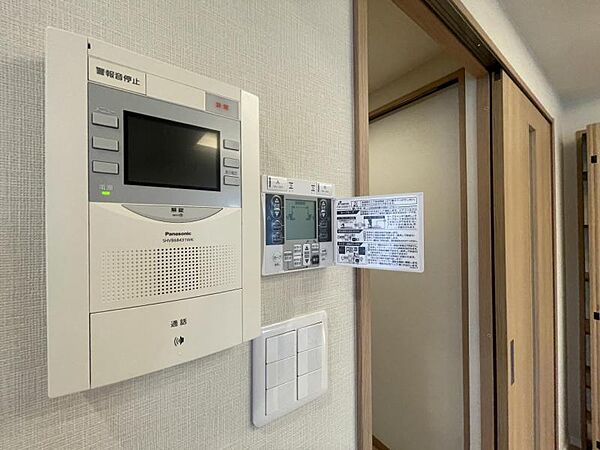 【TVインターホン】防犯面でも安心できるTV付インターホン。