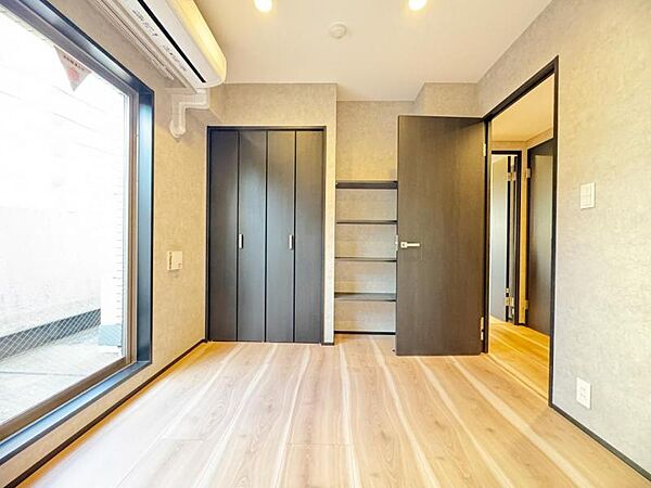 日差しが心地良く家族団らんにピッタリな空間です。