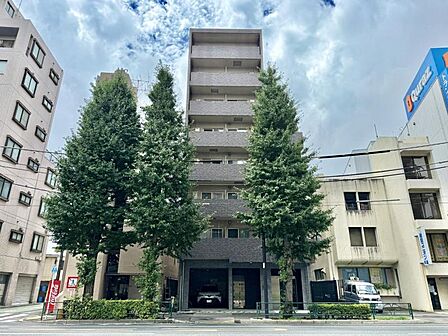 【外観】飽きのこないタイムレスなデザイン。