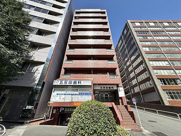 【外観】遠くからでも自分の家だとすぐ分かる。街の目印になるような建物。