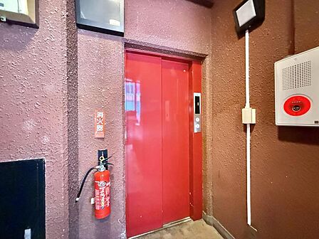 【エレベーター】エレベーター完備のため荷物が多くなっても安心。