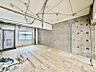 室内：【洋室：4.5帖】建具一枚まで新調。一新された内装で、新生活のスタートを。