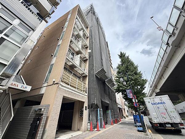【外観】重厚感のある佇まいが魅力です。