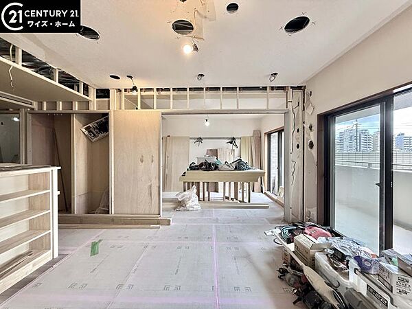 【リビング：13.8帖】あなたの家具が映える、洗練された住空間へ。