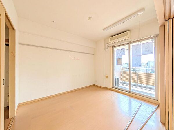 使い方に柔軟性があり、個室としても趣味の部屋としても利用可能です。