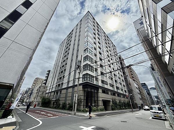 【外観】派手すぎず、地味すぎない。ちょうど良い高級感が漂う大人の住まい。