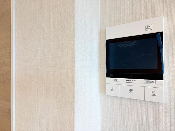 【設備】　家族の安心を守るTVインターホン
